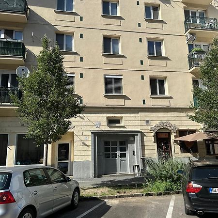 Brand New, Design Apartment Jojo, Oldtown, Balcony Bratislava Exterior foto